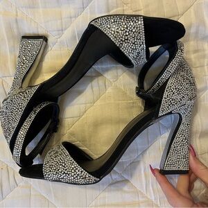 black and silver sparkly heels (size 8)